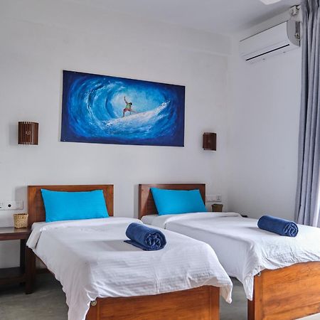 Ruma Surf Hotel Аханґама Екстер'єр фото