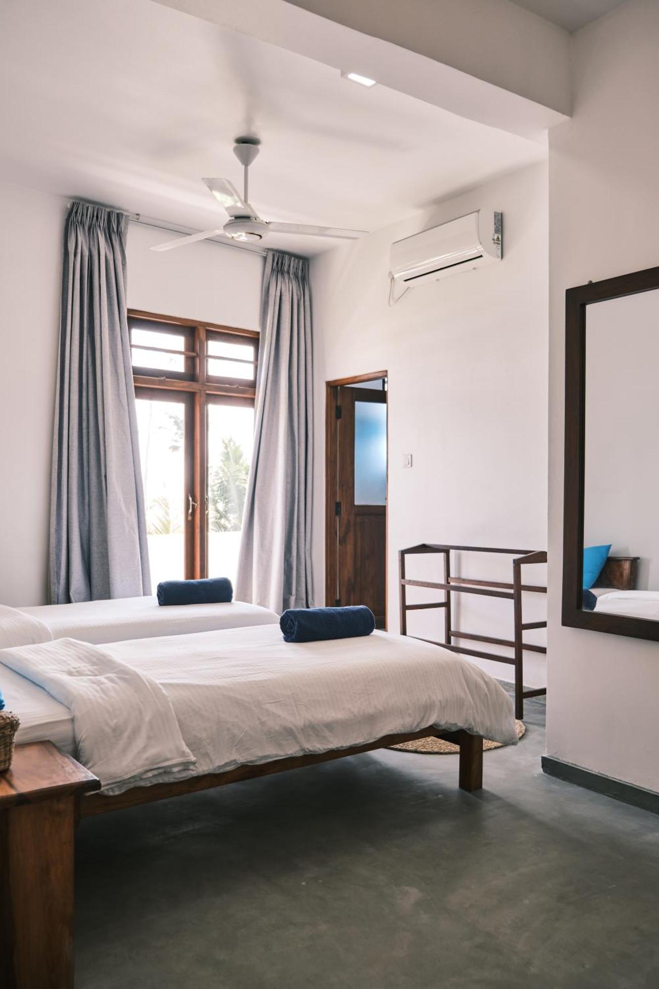 Ruma Surf Hotel Аханґама Екстер'єр фото