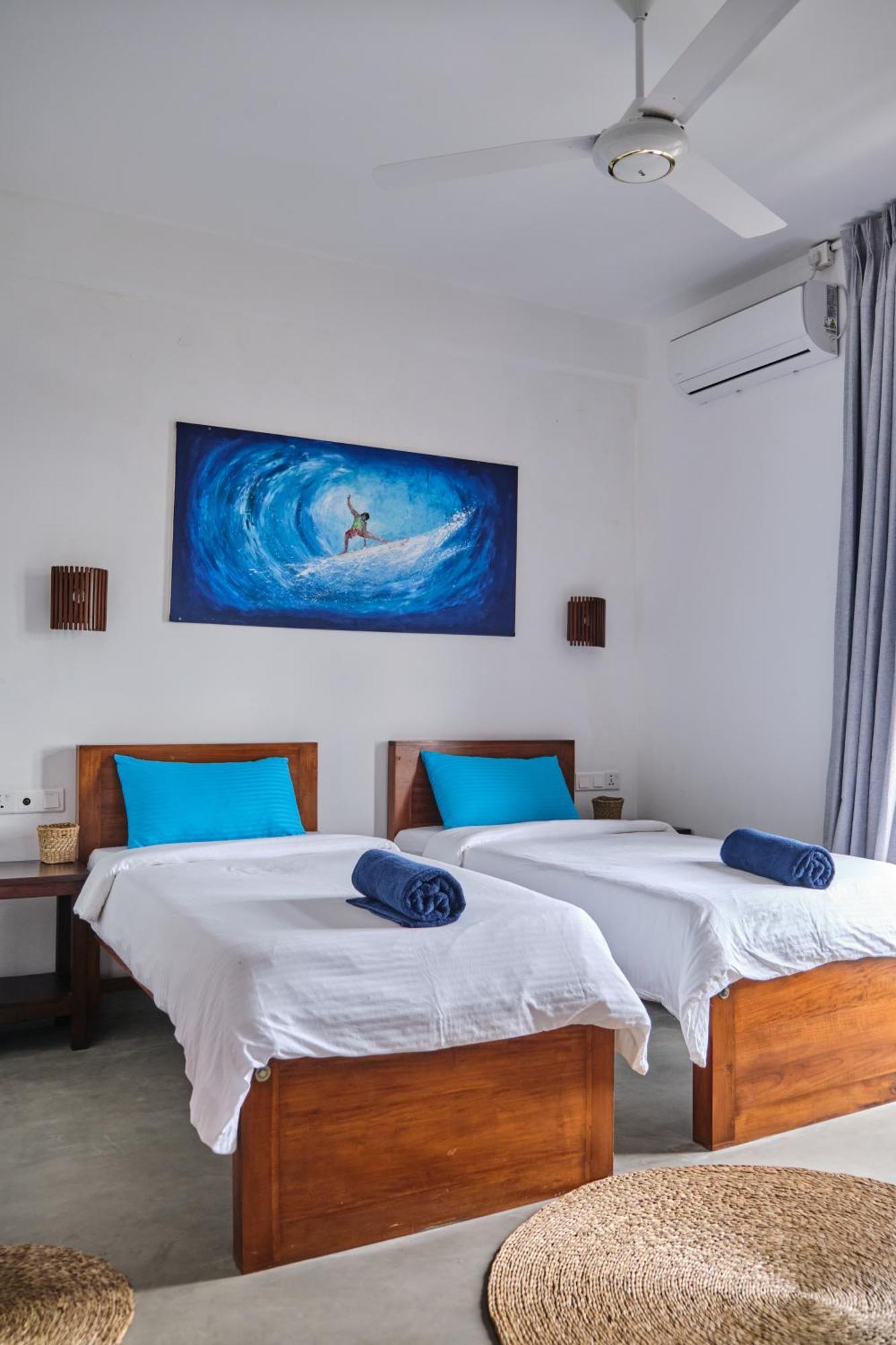 Ruma Surf Hotel Аханґама Екстер'єр фото