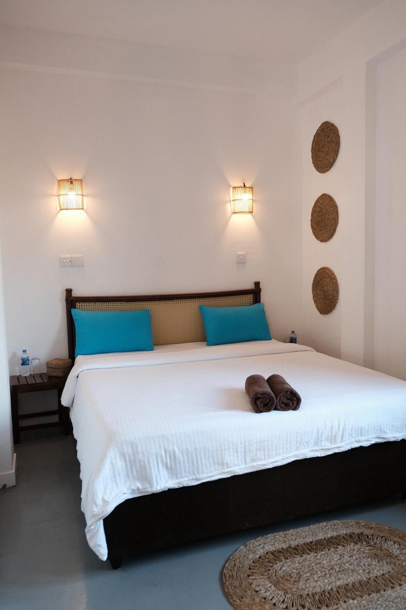 Ruma Surf Hotel Аханґама Екстер'єр фото