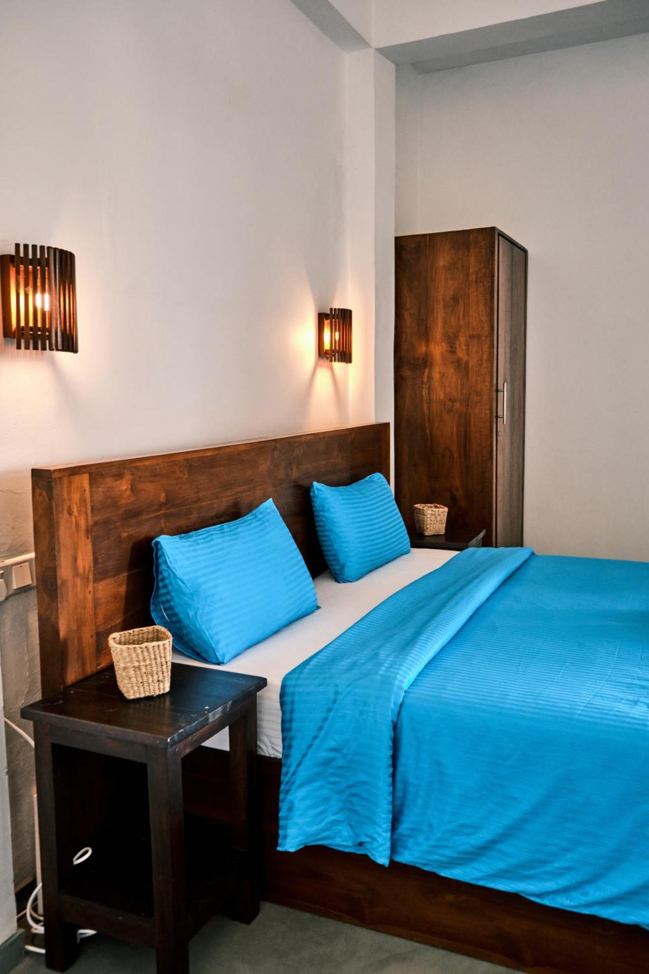 Ruma Surf Hotel Аханґама Екстер'єр фото